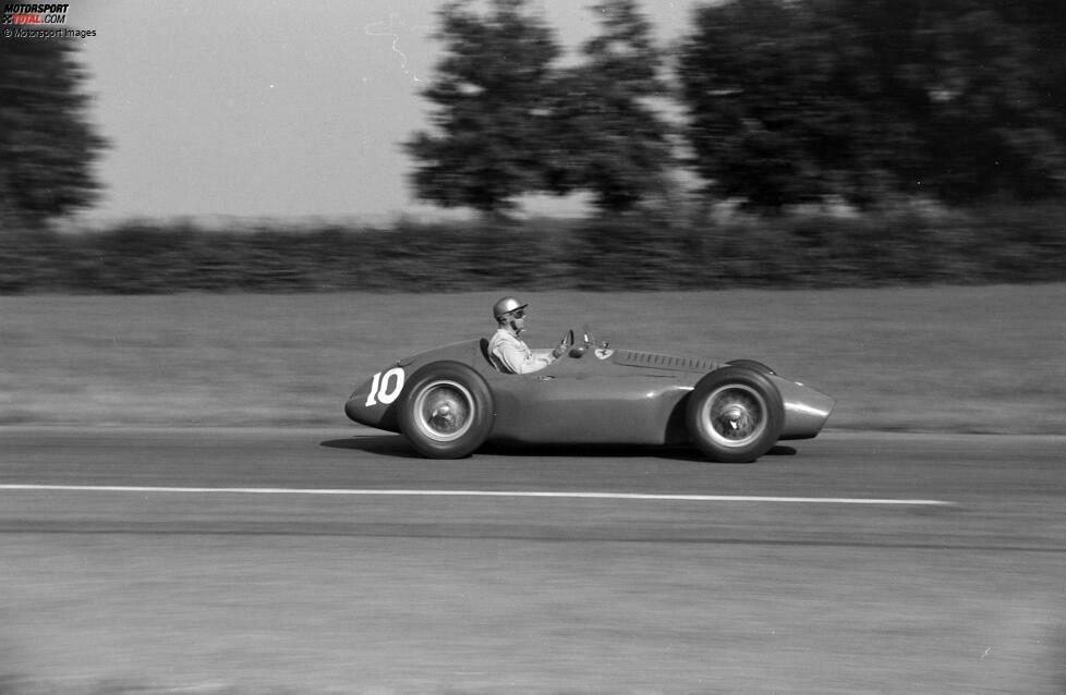 Beim Ferrari-Heimrennen in Monza fährt Umberto Maglioli zum ersten Mal in einem Grand Prix, er belegt am Ende P8. Noch fünf weitere Male startet er in der Formel 1 für Ferrari, ist insgesamt bei zehn Grands Prix dabei.