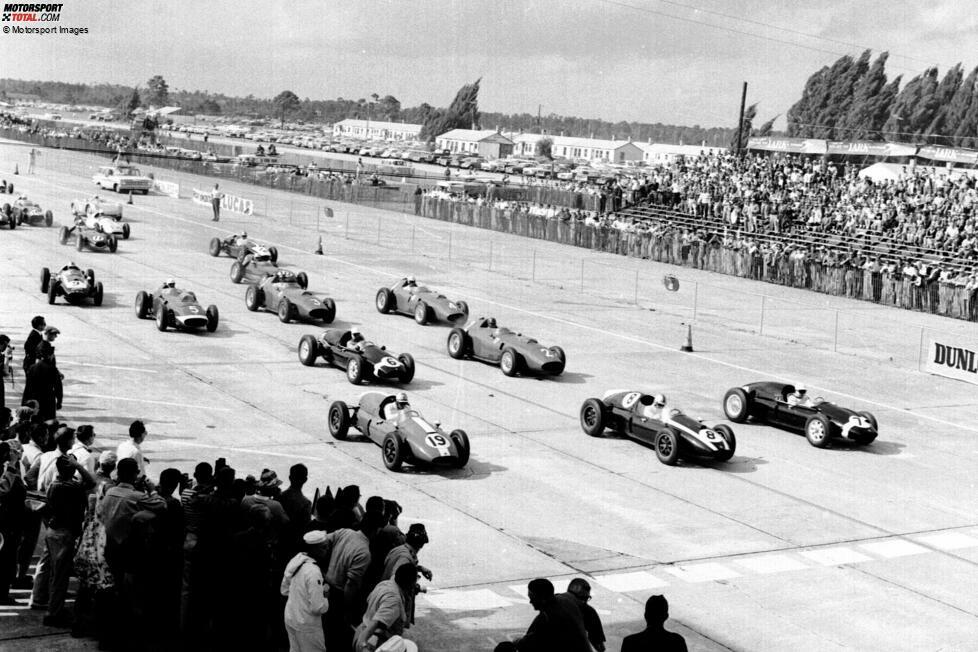 Sebring (1959) - Erstmals endet die Formel-1-Saison in den Vereinigten Staaten von Amerika, aber auf dem Sebring Raceway wird die Meisterschaft nicht heimisch. Denkwürdig ist das Finale 1959 trotzdem: Jack Brabham schiebt sein Auto ins Ziel und ist Weltmeister!