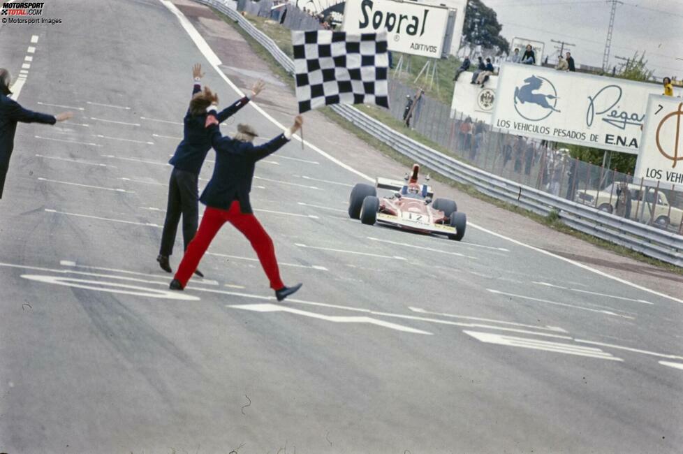 5. Niki Lauda (11 Jahre, 3 Monate, 28 Tage): Schon in seinem vierten Rennen für Ferrari führte Lauda die Scuderia zum Sieg in Jarama - zur sichtbaren Freude von Luca di Montezemolo. Seine beiden WM-Titel in Rot kamen aber erst 1975 und 1977.