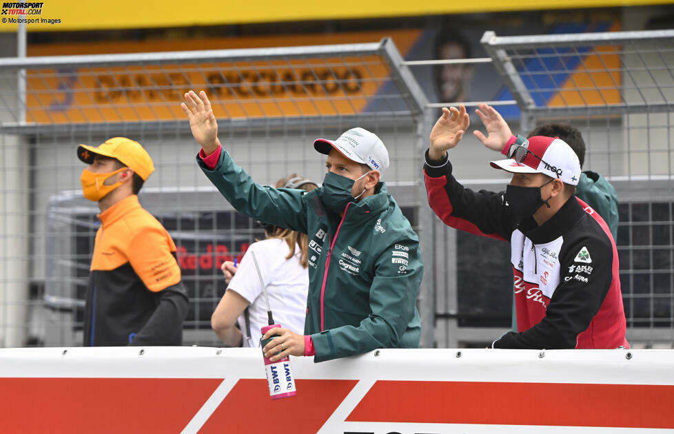 Die beiden Ex-Champions Sebastian Vettel (Aston Martin) und Kimi Räikkönen (Alfa Romeo) sind 2021 noch in der Formel 1 aktiv. Beide beenden bald darauf ihre Grand-Prix-Karrieren.