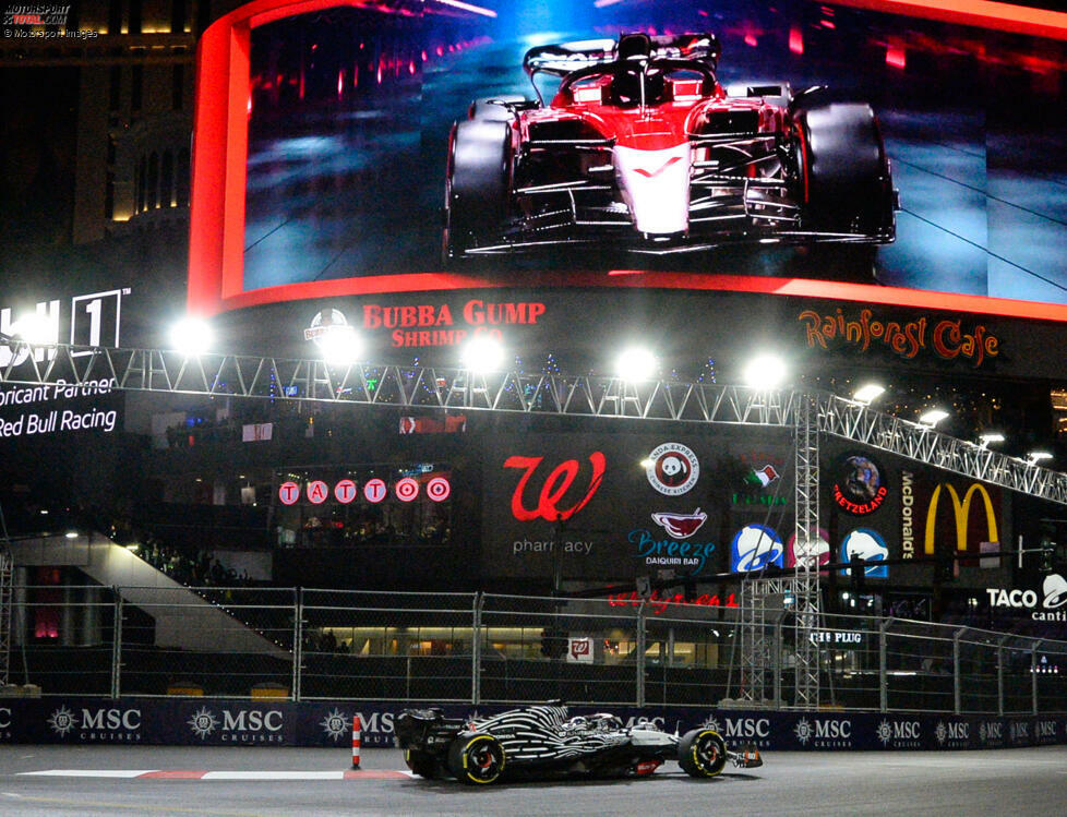 Und erst 2023 gibt die Formel 1 ihr Comeback in Las Vegas, allerdings auf einer anderen Strecke als zuletzt in den 1980er-Jahren.