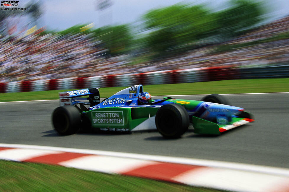 Montreal (Kanada): Schumacher holt die Poleposition und fährt mit 40 Sekunden Vorsprung auf Hill zum Sieg. Er scherzt: 