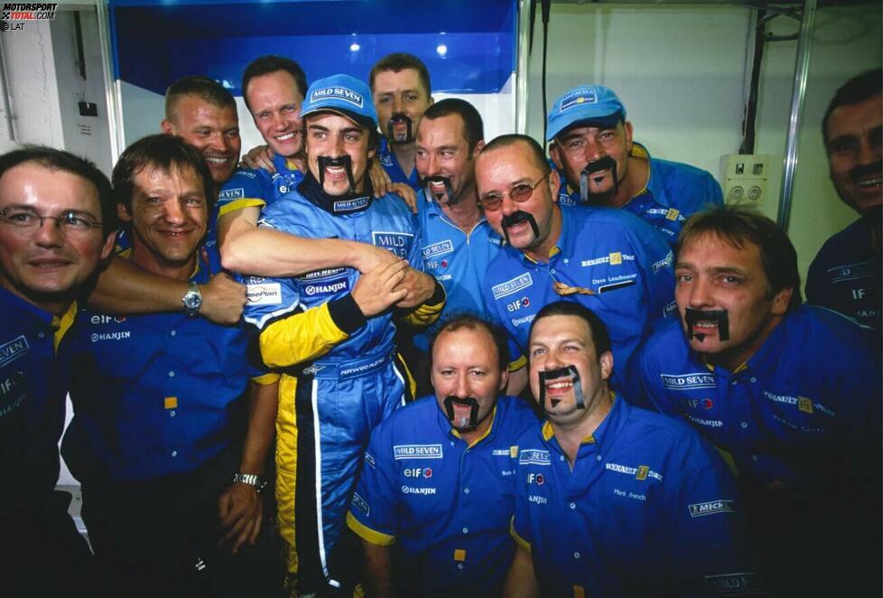 Davor gehen wir in die Saison 2003. Nach Juan Pablo Montoya (BMW-Williams) in Hockenheim startet Fernando Alonso (Renault) in Ungarn von Rang eins und feiert einen Tag später seinen ersten Formel-1-Sieg. Die erste Pole ist es für den Spanier aber nicht, denn die gab es schon beim zweiten Saisonrennen in Malaysia.