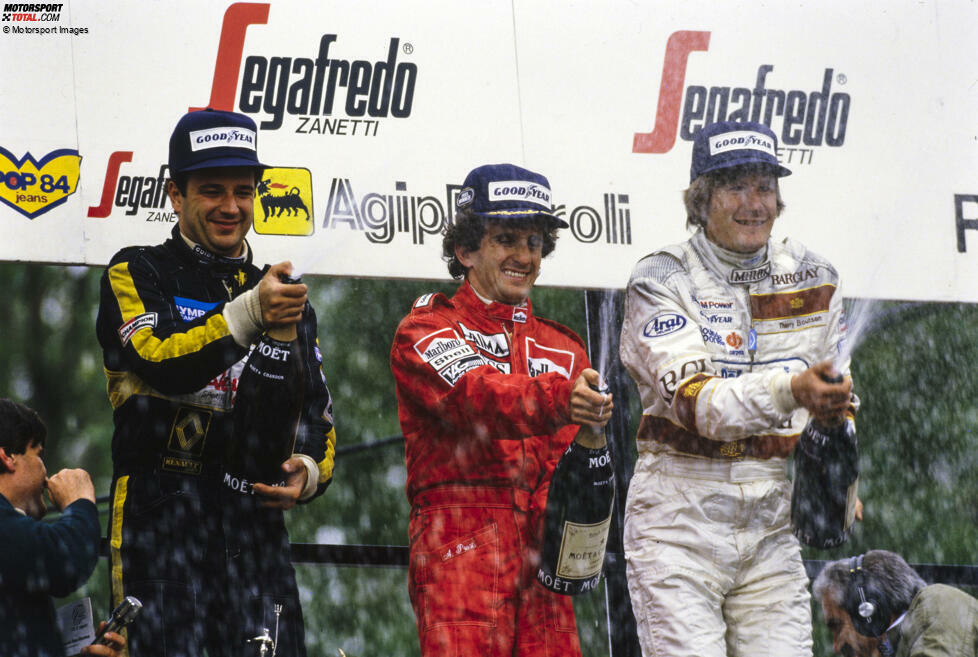 ... die Umstände sind kurios: Eigentlich wird 1985 in Imola nämlich Alain Prost als Sieger geehrt, de Angelis nur als Zweiter abgewinkt. Doch weil Prost disqualifiziert wird, 
