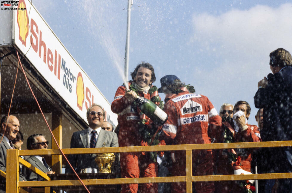 ... 75 Rennen lang. Erst 1981 in Silverstone gewinnt Watson erneut. Denkwürdig ist aber vor allem sein fünfter und letzter Formel-1-Sieg 1983 in Long Beach: Watson startet von P22 und gewinnt - Rekord damals und Rekord bis heute!