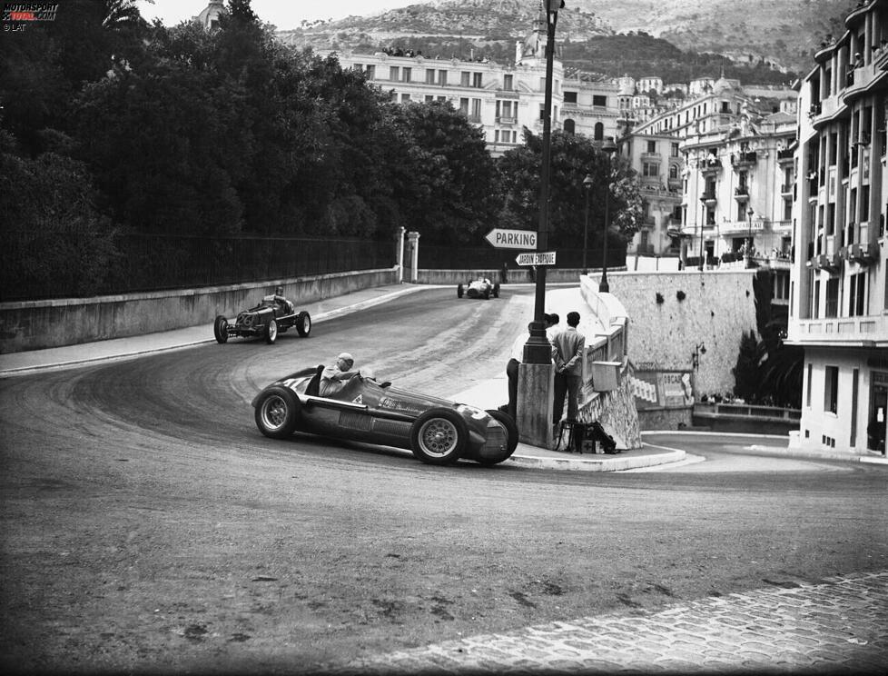 Farina siegte beim Saisonauftakt in Silverstone, Fangio ein Rennen später in Monaco. Am Ende teilten sich beide die Siege schiedlich friedlich 3:3 auf. Erster Weltmeister wurde am Ende Farina. Es sollte aber sein einziger Titel bleiben, während Fangio später mit fünf Titeln bis ins neue Jahrtausend hinein Rekordweltmeister war.