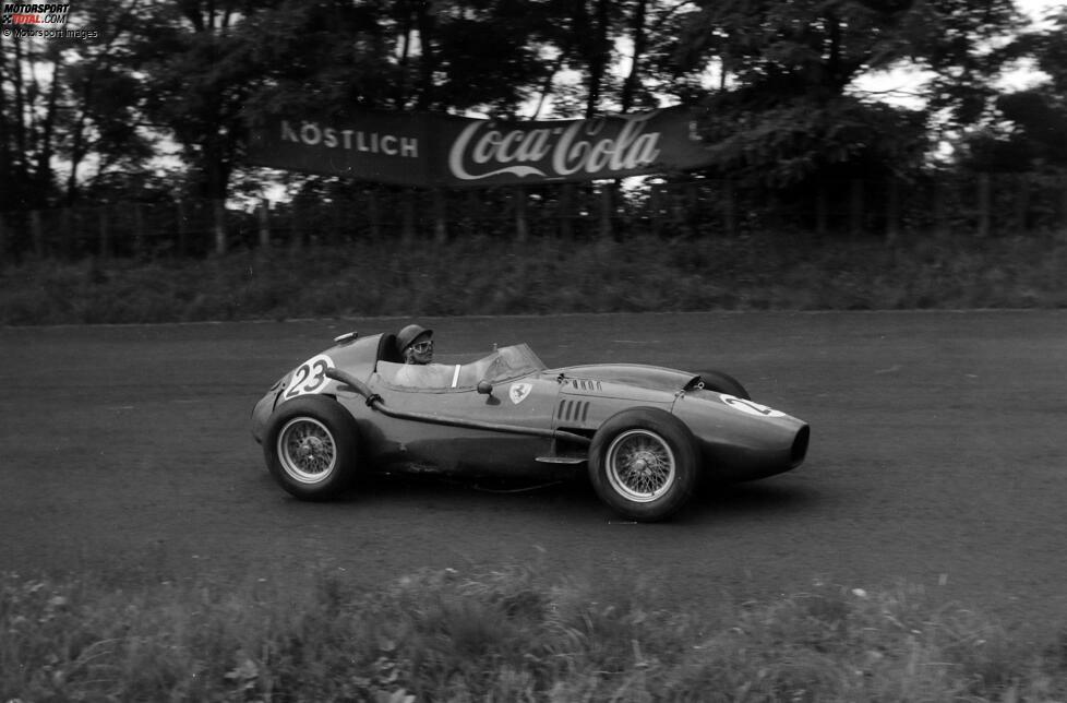 ... sitzt Hill in einem Ferrari 156 und fährt fortan für die italienische Traditionsmarke.