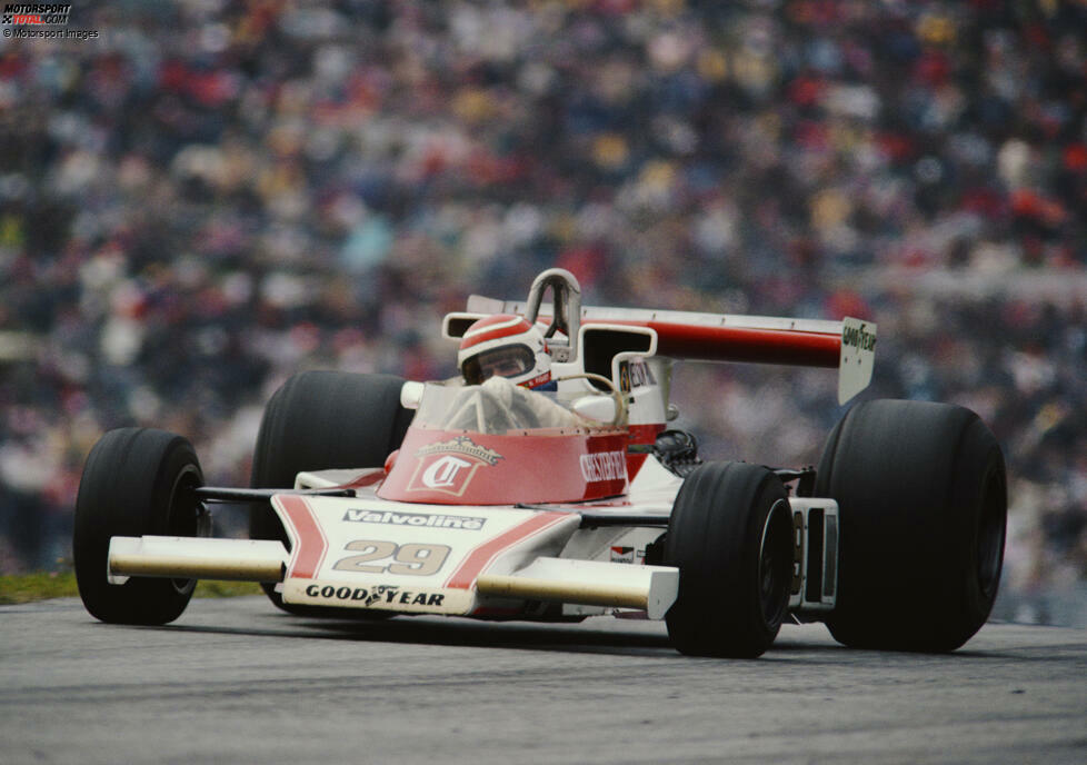 ... Österreich bewegt Piquet einen McLaren M23 für das Kundenteam BS Fabrications und sieht wieder nicht das Ziel.