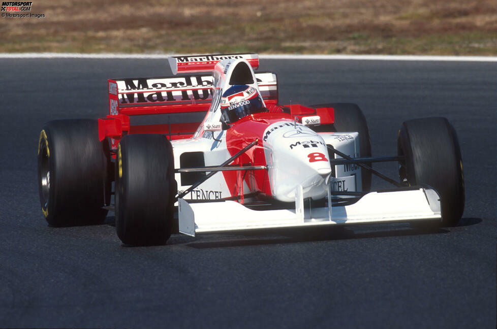Jan Magnussen muss einspringen bei McLaren, weil Stammfahrer Mika Häkkinen beim Pazifik-Grand-Prix 1995 in Okayama über Unwohlsein klagt. Er wird Zehnter im MP4/10B und bleibt damit ohne Punkte. Eineinhalb Jahre später ...