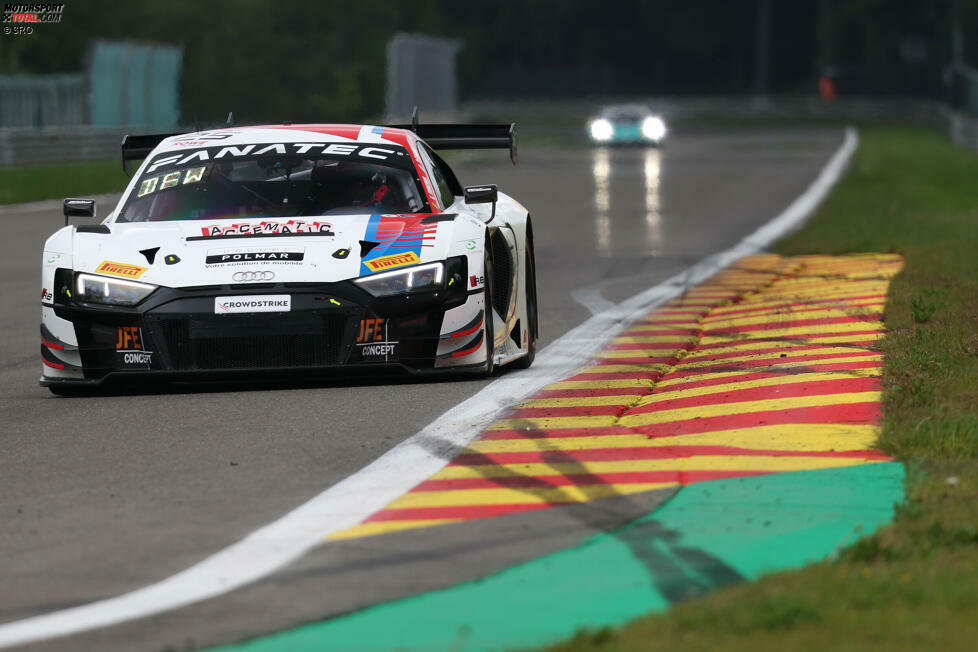 Kein Wunder, dass sich das französische Sainteloc-Team mit drei Rennsiegen auch den Teamtitel in der Gold-Kategorie des Endurance-Cups sichert.