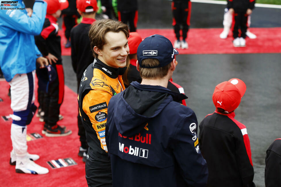 Oscar Piastri (Redaktion: 3) - Nach P2 in Monaco dieses Mal wieder im Schatten von Norris, aber eine schlechte Leistung war es deswegen nicht. Lieferte in Qualifying und Rennen solide ab. Für eine 2 war es aber auch uns am Ende etwas zu wenig.
