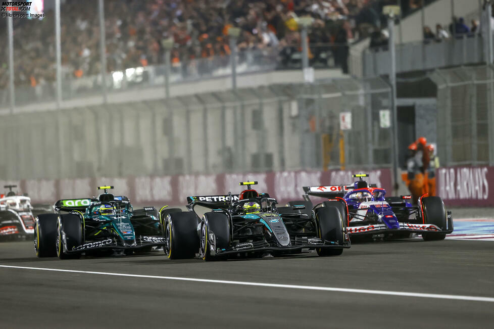 Lewis Hamilton (Marc Surer: 4) - 