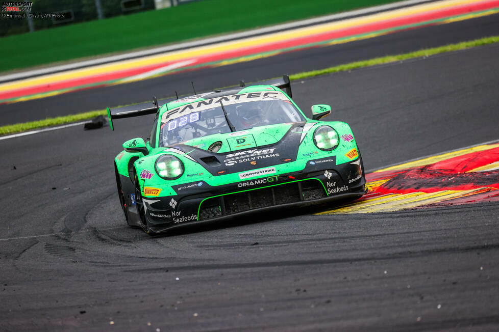 Platz 2 Silver-Cup: Dinamic-Porsche #55 - Theo Nouet, Jop Rappange, Marius Nakken, Axel Blom