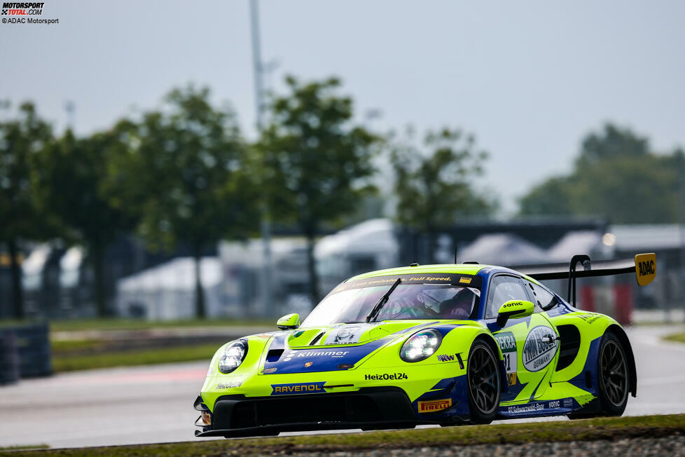 Platz 10 Gesamtwertung: Michael Kapfinger/Johannes Kapfinger (Porsche 911 GT3 R) - 100 Punkte