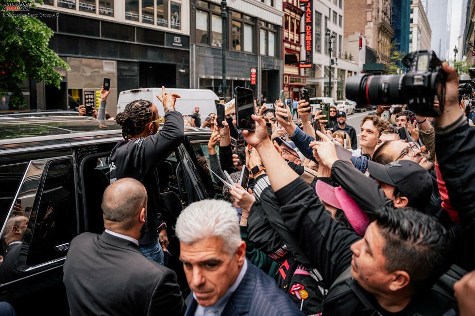 Für weitere Bilder des spektakulären Demoruns in New York City einfach durchklicken ...