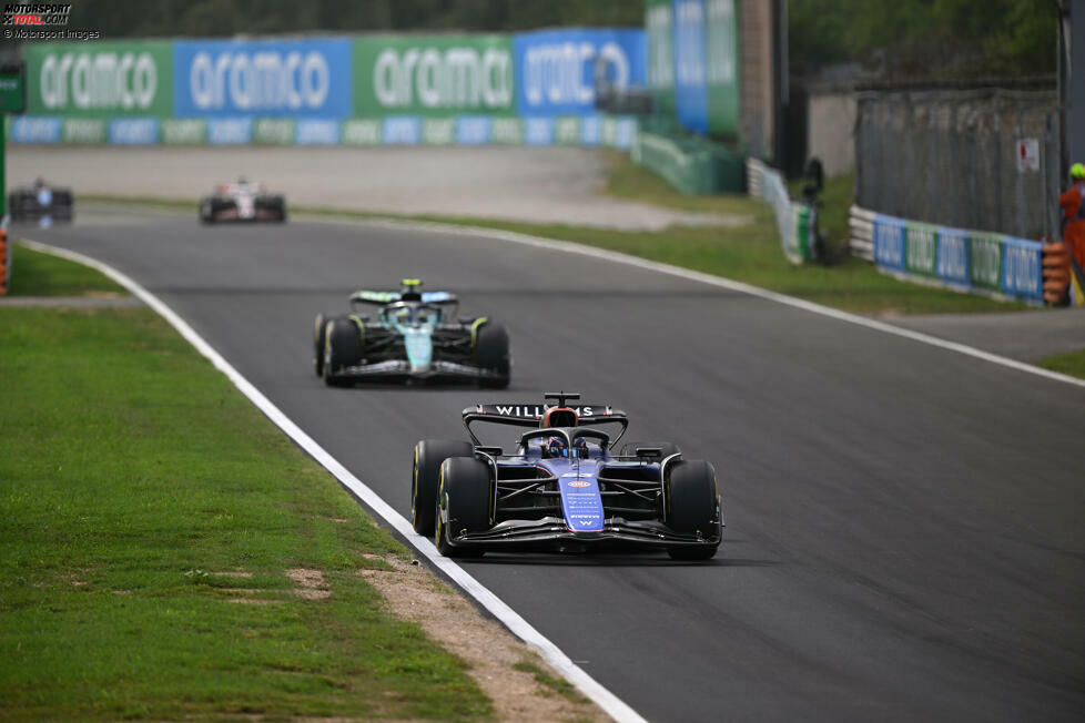16. Monza: Während Albon den ersten Williams-Sieg des Jahres holt, fährt Teamkollege Colapinto gleich bei seinem Debüt als Dritter aufs Podium. In der WM ändert sich vorne nichts, weil die beiden Titelrivalen Hülkenberg und Tsunoda crashen. Stand: 1. Hülkenberg (82), 2. Tsunoda (70), 3. Ricciardo (53), 4. Magnussen (48), 5. Albon (47).