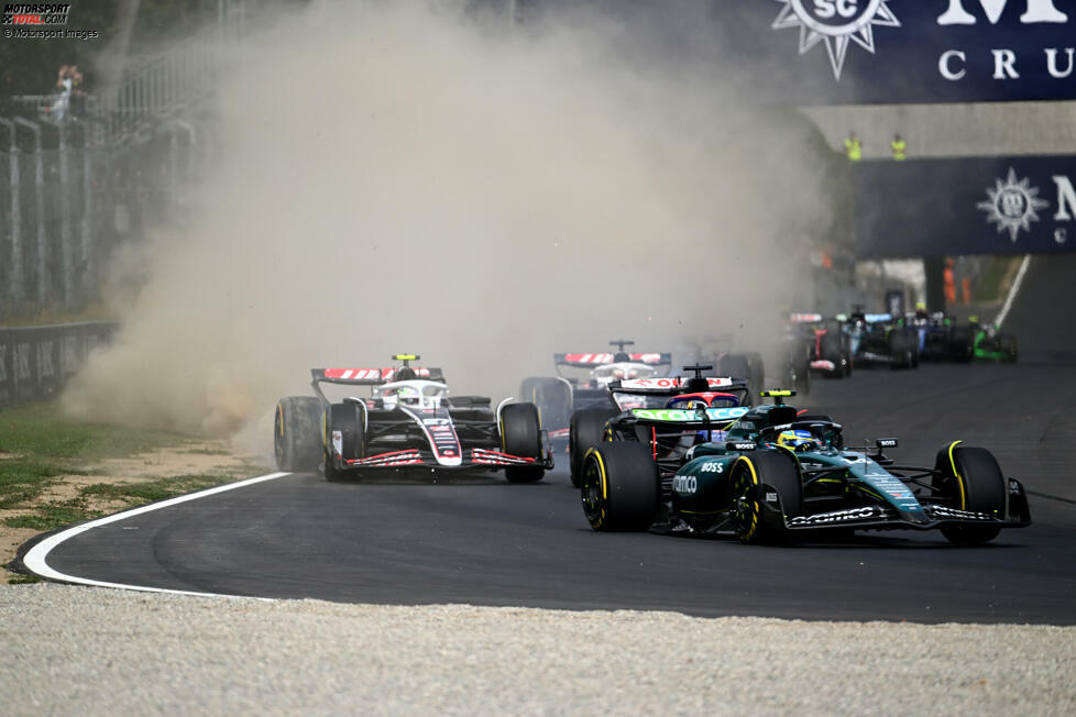 Daniel Ricciardo (Marc Surer: 3) - 