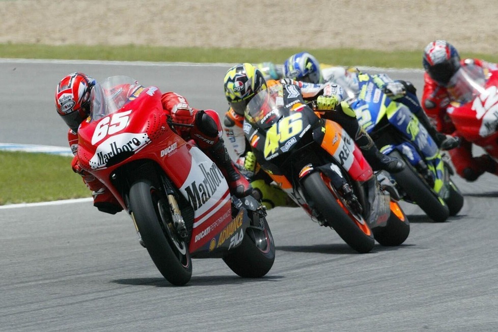 In unserer Fotostrecke stellen wir alle Fahrer vor, die seit Einführung der modernen MotoGP-Ära 2002 mindestens ein Rennen gewonnen haben - Unsere Auflistung beginnen wir mit dem Fahrer, der bis heute die meisten Grand-Prix-Siege seit 2002 vorweisen kann