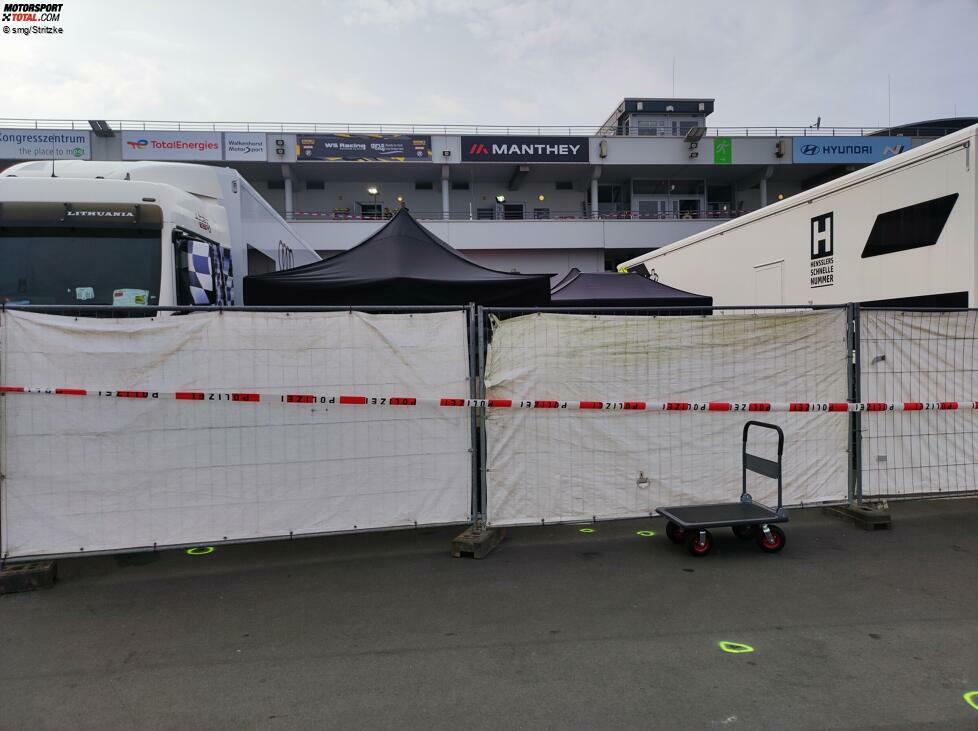 Das Rennen findet dennoch statt, mehrere Fahrzeuge können jedoch wegen der anhaltenden Ermittlungen nicht starten.