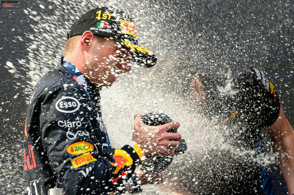 Max Verstappen (Redaktion: 1) - Der Weltmeister bekommt von uns die einzige Bestnote, weil die Mehrheit der Redaktion der Meinung ist, dass der McLaren an diesem Wochenende eigentlich das schnellere Auto war. Trotzdem holte Verstappen Pole und Sieg. Das ist genau diese besondere Leistung, die wir fordern!