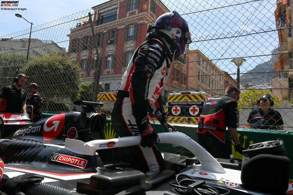 Kevin Magnussen (Marc Surer: 5) - 