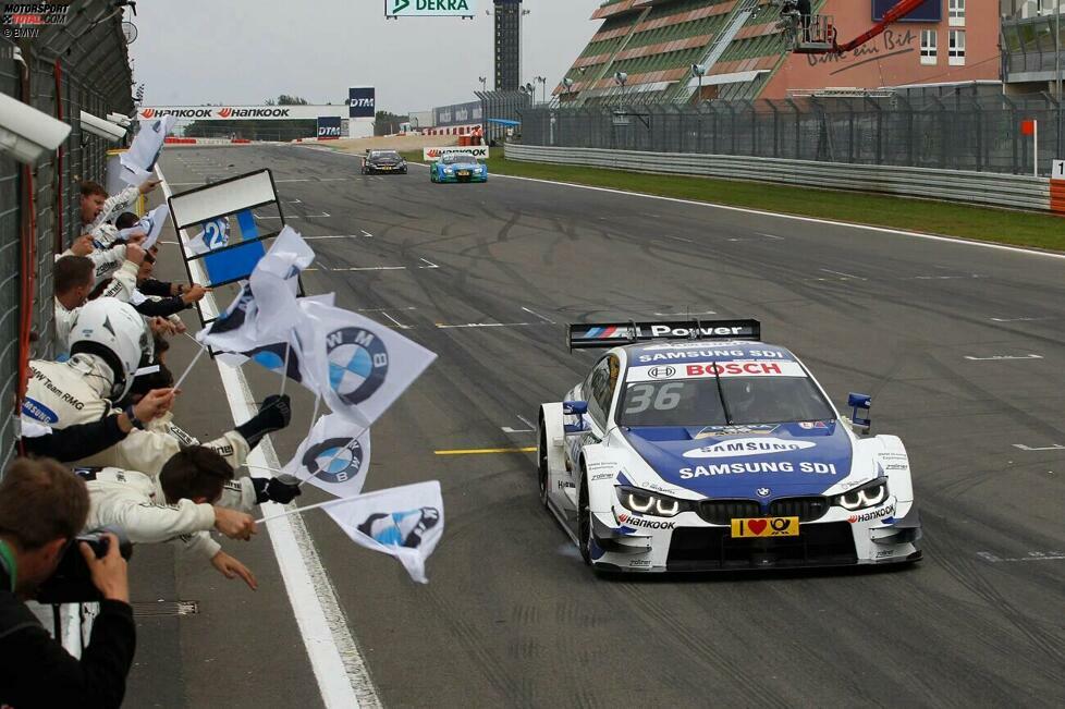 Für die DTM-Saison 2015 blieb die Fahrerbesetzung deshalb unberührt, allerdings konnte Wittmann nur ein Rennen in Zandvoort gewinnen. Teamkollege Martin wurde Dritter, womit erstmals beide RMG-Piloten auf dem Podium standen. Martin feierte in diesem Jahr einen Sieg auf dem Nürburgring.