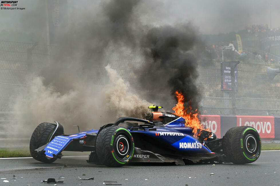 Sein Williams FW46 hingegen brennt weiter lichterloh.