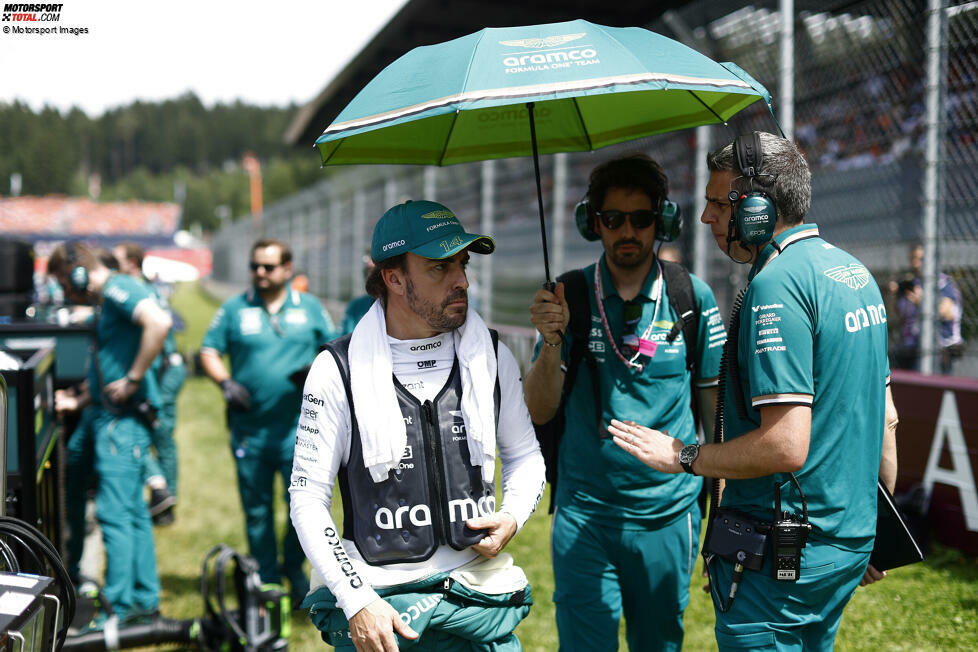 Fernando Alonso (Redaktion: 4) - Hier stimmen wir unserem Experten zu. Die Aktion gegen Zhou war komplett unnötig, und auch sonst war es wieder ein schwieriges Wochenende. Man hat das Gefühl, dass auch seine Motivation aktuell etwas leidet, wenn es bei Aston Martin nicht läuft.