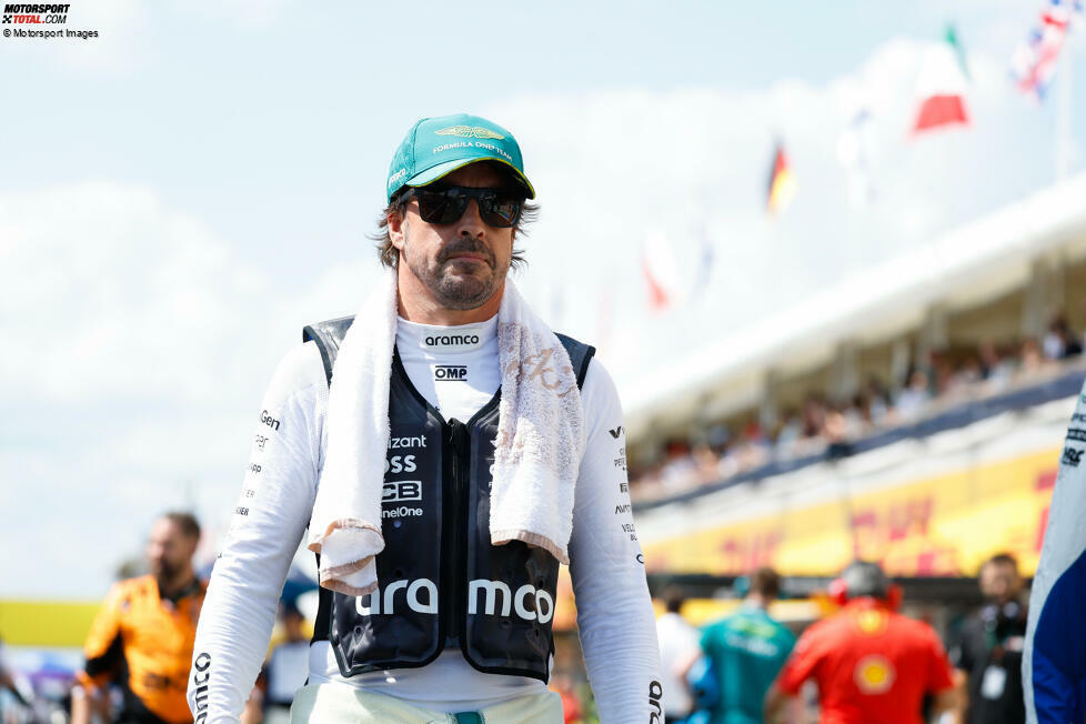 Fernando Alonso (Redaktion: 3) - Hier sind wir nicht ganz so kritisch, weil er eigentlich etwas schneller als sein Teamkollege war, für den er gegen Ende des Rennens freiwillig Platz machte. Trotzdem stimmen auch wir zu, dass der Spanier aktuell auf keinen Fall in Bestform unterwegs ist und oft genervt wirkt.