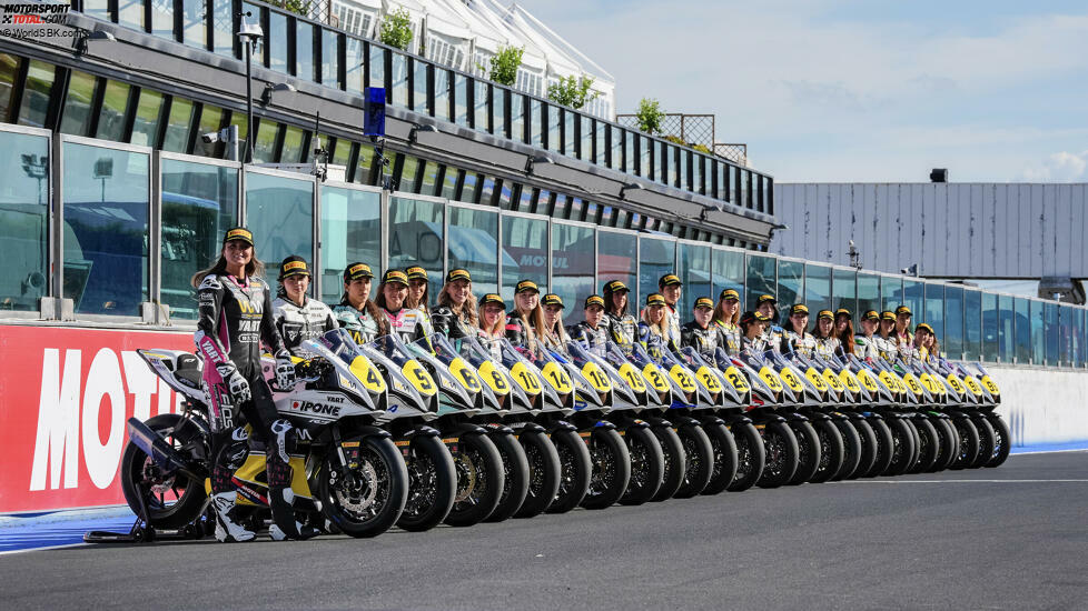 Außerdem nehmen laut offizieller Meldeliste Krystal Silfa (#5, Dominikanische Republik), Sara Varon (#15, Kolumbien) und Beatrice Barbera (#94, Italien) an der ersten Saison der WorldWCR teil.