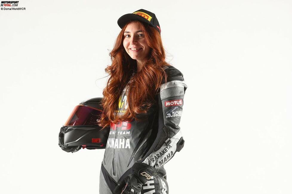 #53 Iryna Nadieieva: Die Ukrainerin Iryna Nadieva ist bisher im spanischen R6-Cup gefahren. In der FIM Women's Motorcycling Championship wird die 29-Jährige mit dem Team MPS.RT zusammenarbeiten.