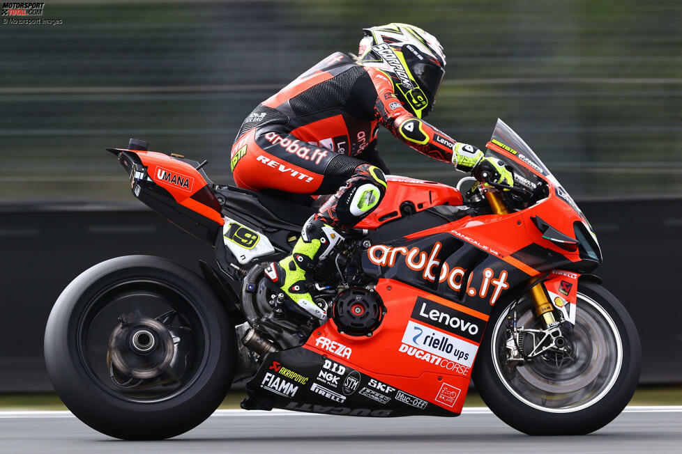 Ducati erlebt von 2011 bis 2021 eine lange Durststrecke. Alvaro Bautista beschert dem erfolgreichsten Hersteller der Superbike-WM in der Saison 2022 den ersten Titel nach Carlos Checa 2011.
