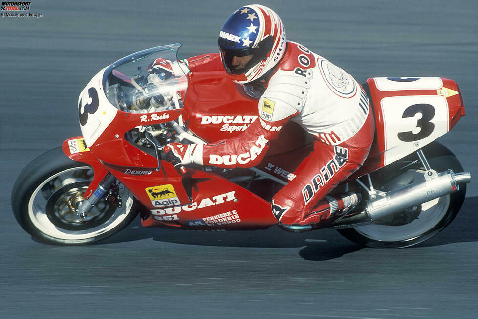 Der Franzose Raymond Roche beschert Ducati den ersten Titel in der Geschichte der Superbike-WM. In der Saison 1990 gewinnt Roche acht Rennen und behauptet sich mit seiner Ducati 851 an der Spitze des Gesamtklassements.