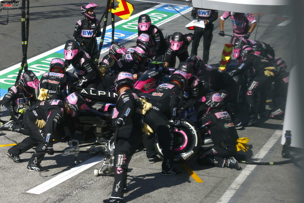 Pierre Gasly (Redaktion: 2) - Auch beim Franzosen stimmen wir unserem Experten zu. Viel kann man nicht kritisieren, dazu der tolle Start, bei dem er zwei Plätze gewann. Mit P9 das Maximum aus dem Alpine herausgeholt. Deshalb wurde sogar kurz über die Bestnote diskutiert.