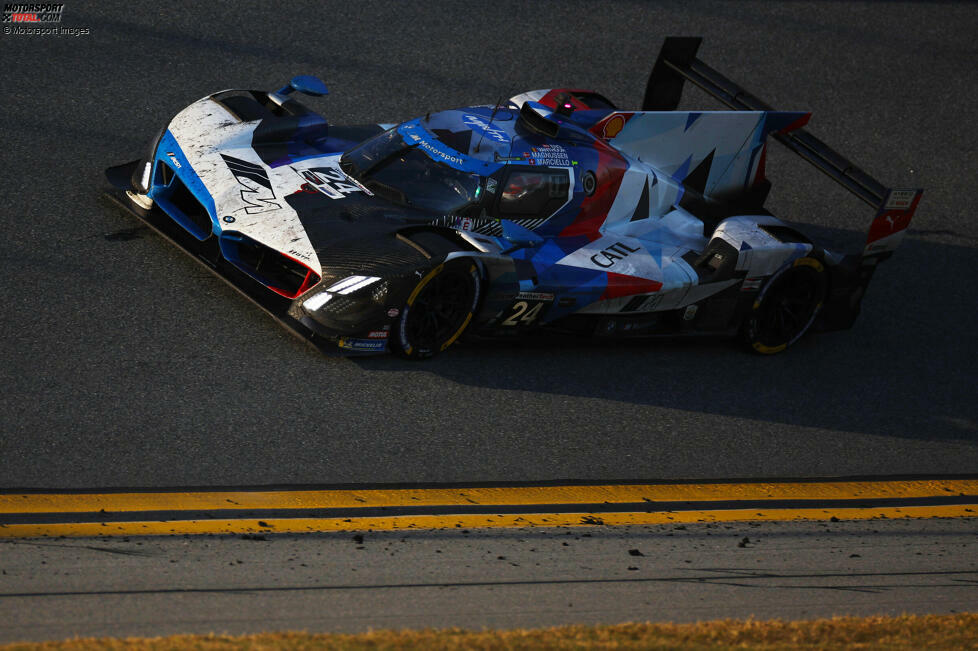Der RLL-BMW #24 (Eng/D. Vanthoor/Magnussen/Marciello) war das schnellste Auto im Feld. Im letzten Stint musste Dries Vanthoor jedoch nach einer Kollision mit dem siegreichen Porsche von Felipe Nasr die Box aufsuchen. Wie bitter das ist, zeigen die folgenden Zahlen.