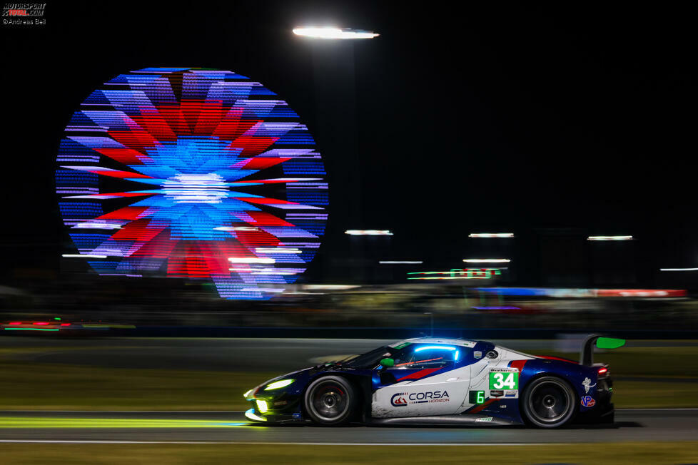 Daniel Serra pilotierte in Daytona noch den Conquest-Ferrari #34 und greift beim Klassiker in Bathurst mit dem Arise-Ferrari #26 nach dem großen Erfolg. Seine Teamkollegen sind dabei Will Brown und Chaz Mostert.