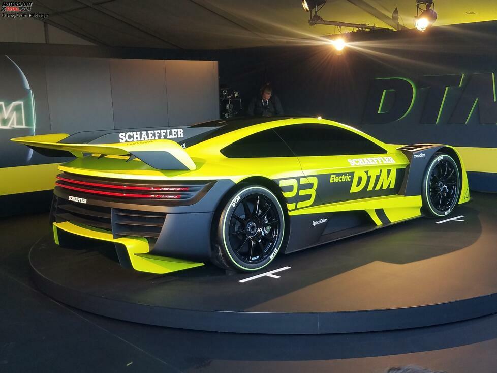 2022: Parallel arbeitet die ITR gemeinsam mit Schaeffler an einem neuen vollelektrischen Rennwagen, der langfristig in der DTM für mehr Hersteller-Engagement sorgen soll. Doch das Projekt ist teuer und wird abgebrochen.