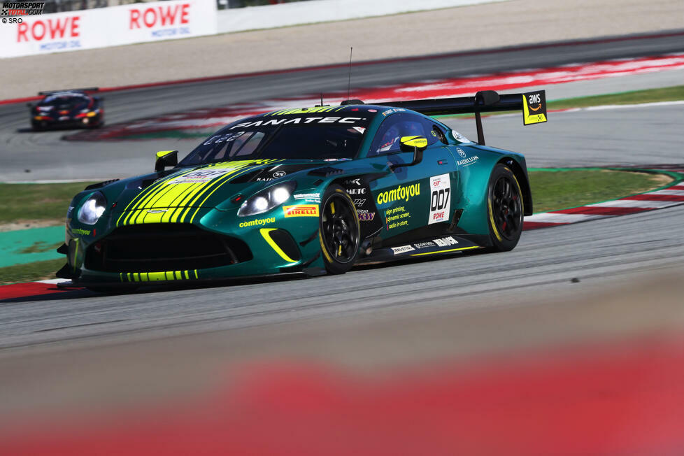 Comtoyou Racing: 2 Aston Martin Vantage GT3 Evo