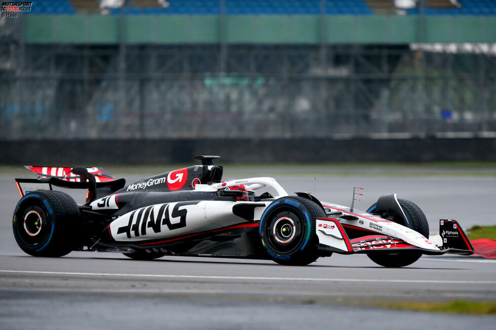 Haas-Ferrari VF-25
