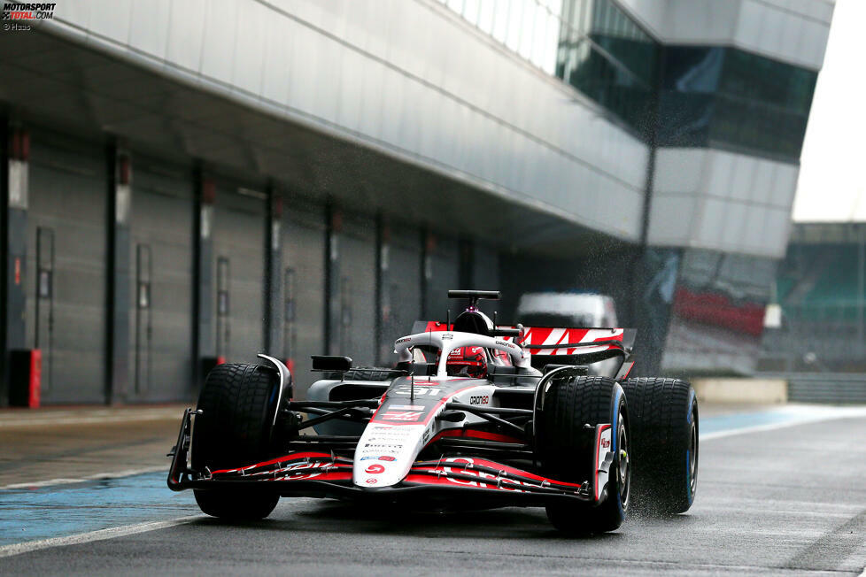 Haas-Ferrari VF-25
