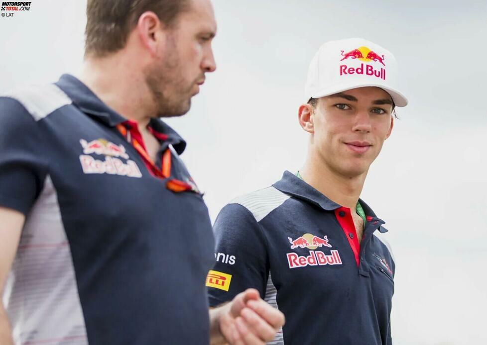 Pierre Gasly (2017): Gasly ist zu dem Zeitpunkt selbst erst zwei Rennen im Team, wo er den erneut degradierten Daniil Kwjat ab Malaysia ersetzt. Abgesehen von einem kurzen Abstecher ins A-Team fährt der Franzose jahrelang in Faenza, bevor er sich von Red Bull trennt und zu Alpine wechselt.