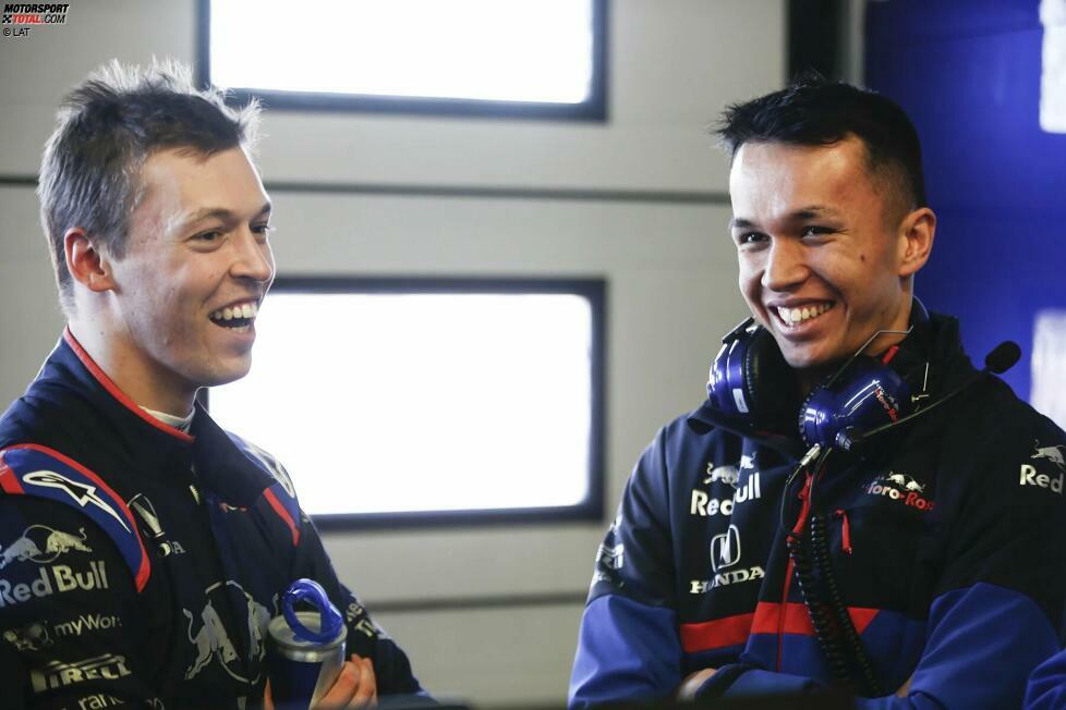 Ebenfalls ein Duell der Jungbullen gab es 2019 bei Toro Rosso, wo es Alexander Albon mit Daniil Kwjat aufnehmen durfte. Trotz eines dritten Platzes in Hockenheim für den Russen durfte Albon nach der Sommerpause zu Red Bull aufsteigen, wo er den Platz mit dem enttäuschenden Gasly tauschte.