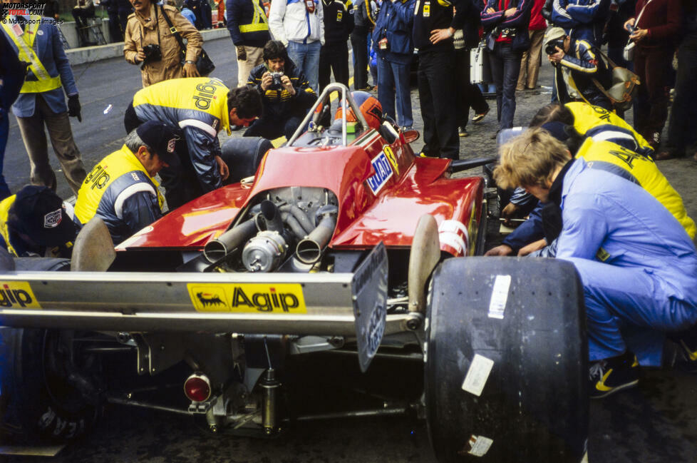 ... kurz darauf beim Belgien-Grand-Prix in Zolder. Im Qualifying holt Villeneuve nochmal frische Reifen - weil er Pironi schlagen will, der bis dahin vor ihm klassiert ist? So weit kommt es aber nicht, denn ...