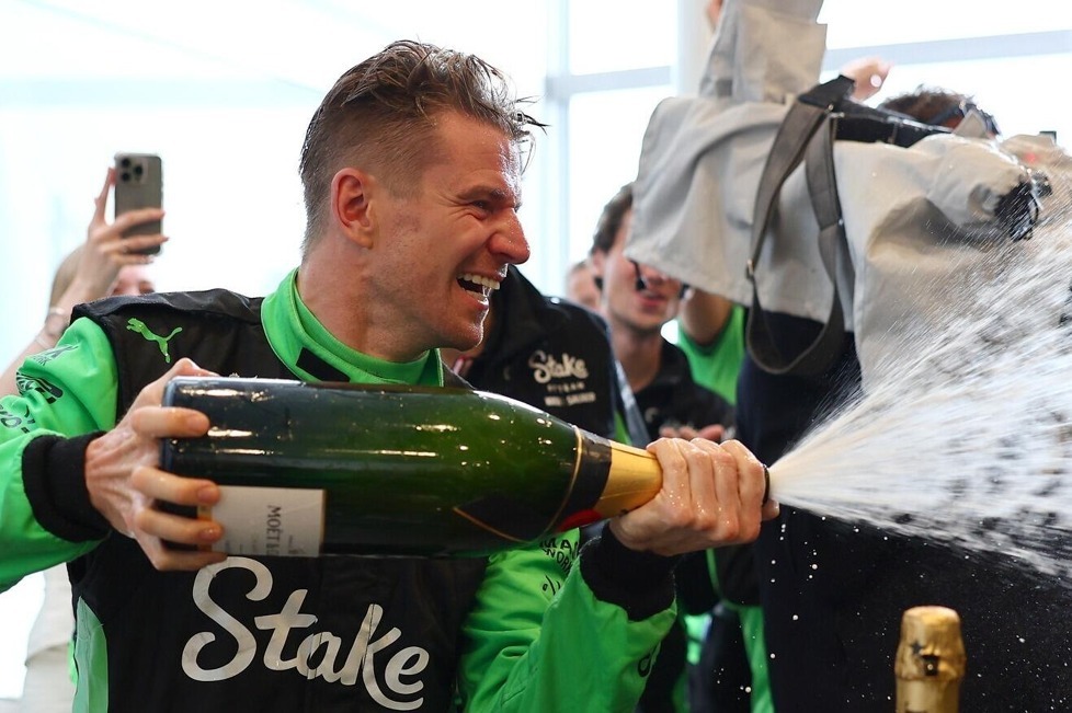 So hat Sauber-Fahrer Nico Hülkenberg seinen lange ersehnten ersten Podestplatz in der Formel 1 bejubelt: Die schönsten Bilder aus Silverstone!