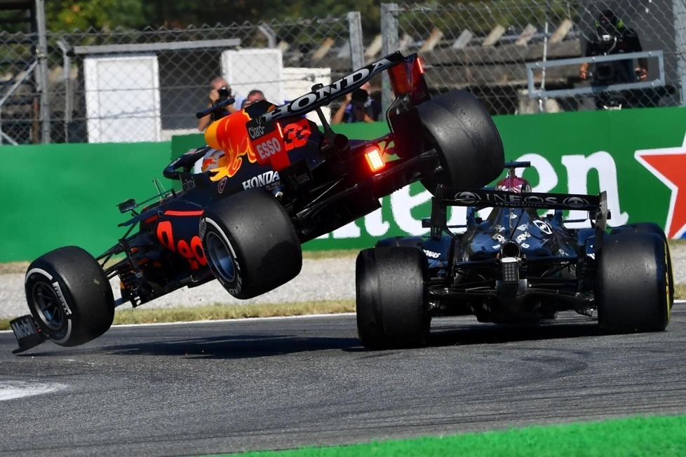 Situationen, in denen Formel-1-Weltmeister Max Verstappen auf und neben der Rennstrecke angeeckt oder über das Ziel hinausgeschossen ist
