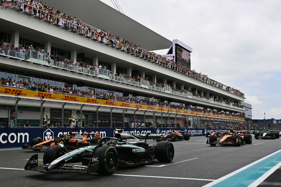 Andrea Kimi Antonelli (Redaktion: 2) - Da schließen wir uns an: Sein Sprint-Qualifying war wirklich erste Sahne. Dann hat er sich aber am Start etwas den Schneid abkaufen lassen und war in den Rennen eher blass. Trotzdem: in Miami der schnellere Mercedes-Fahrer. Eine insgesamt gute Leistung!