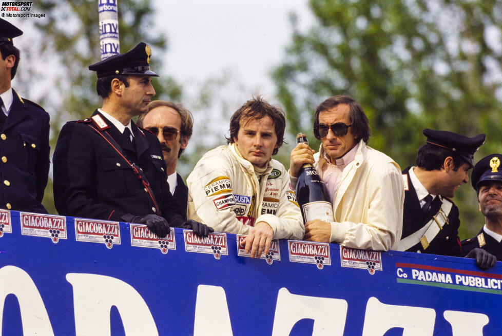 Pironi spielt auch beim nächsten Fahrer eine Rolle: Trotz Platz zwei in Imola 1982 ist Gilles Villeneuve stinksauer, weil Pironi die Ferrari-Teamorder missachtet und ihm den Sieg gestohlen haben soll. Die Rivalität wird ihm zum Verhängnis. Bei der nächsten Quali in Zolder verunglückt der Kanadier beim Versuch, Pironis Zeit zu unterbieten.