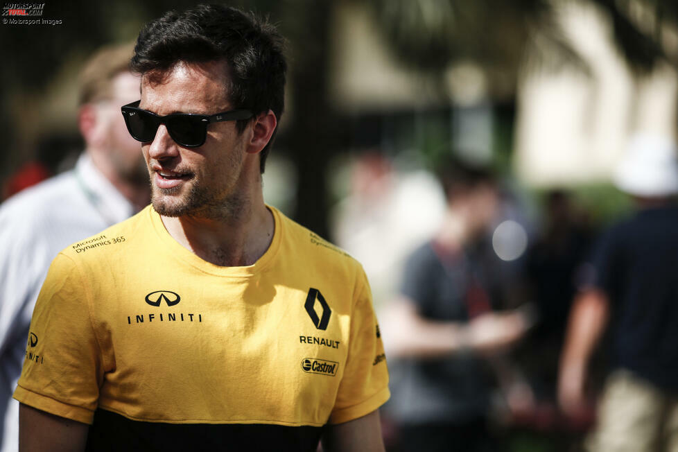 Jolyon Palmer: Nach gut eineinhalb Jahren bei Renault - mit nur zwei Punktepositionen - wird der Brite 2017 gegen Zahlung ausgemustert. Die letzten vier Saisonrennen fährt sein Nachfolger Carlos Sainz.