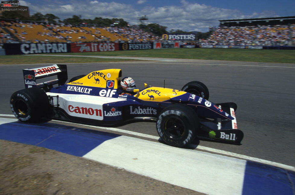 In den frühen 1990er Jahren erlebt Williams-Renault mit Camel als Hauptsponsor eine goldene Ära. Die markante gelb-blaue Lackierung schmückt unter anderem das Auto, das Nigel Mansell 1992 zur Weltmeisterschaft führt. Im Folgejahr triumphiert damit Alain Prost in seiner letzten Formel-1 Saison.