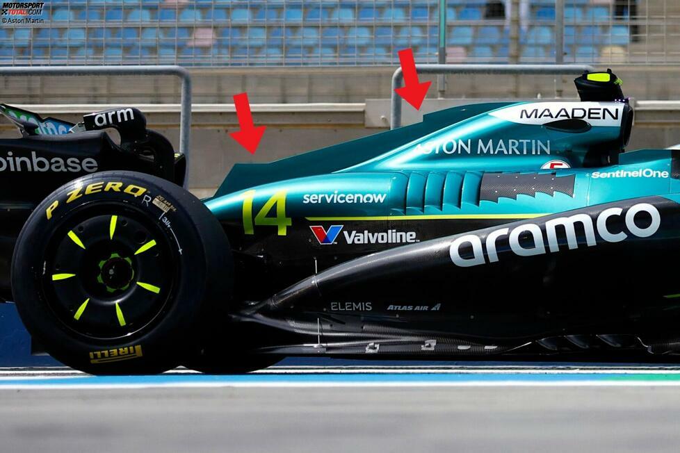 Aston Martin verwendet am AMR25 eine gezackte Finne auf der Motorhaube. Wo andere Teams ein einfaches Luftleitblech installiert haben, sind hier mehrere Kanten und Einschnitte zu erkennen.